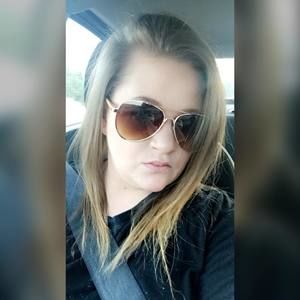 Meet your Posher, Caitlyn